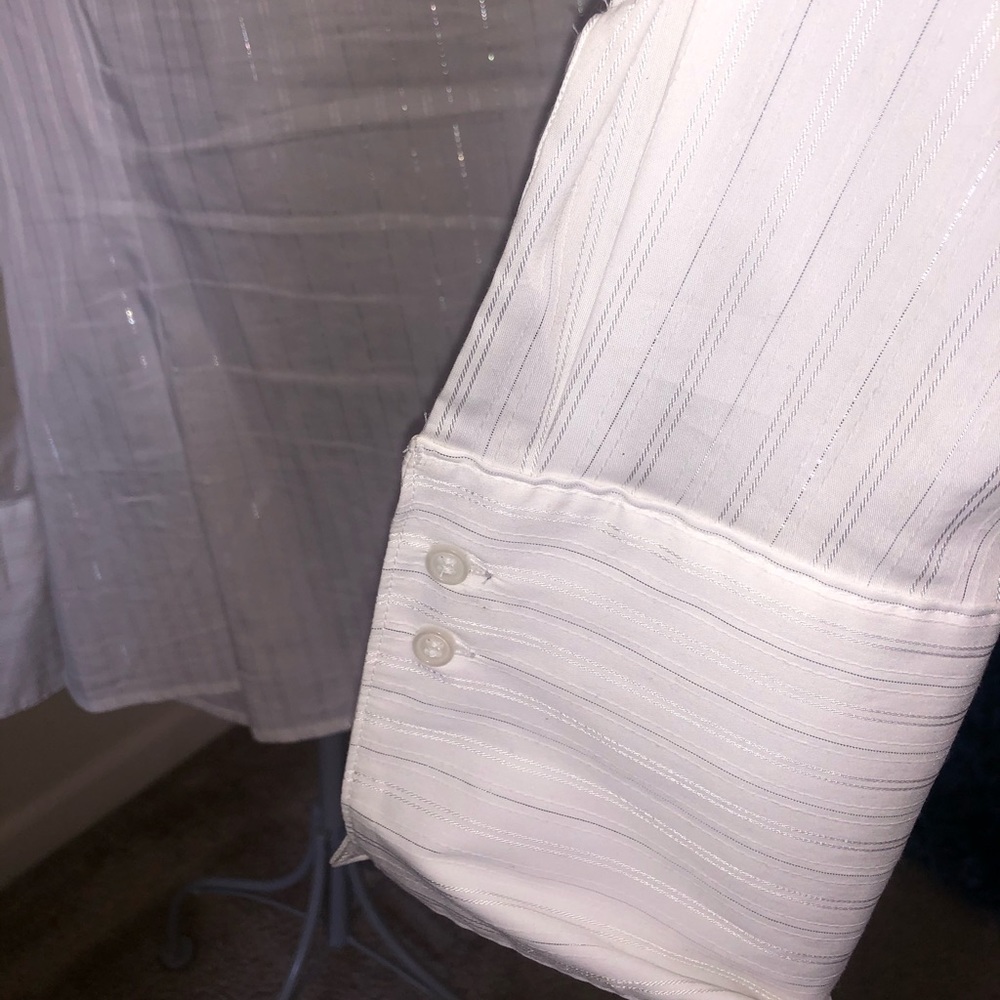 Button up - Picture 9 of 9